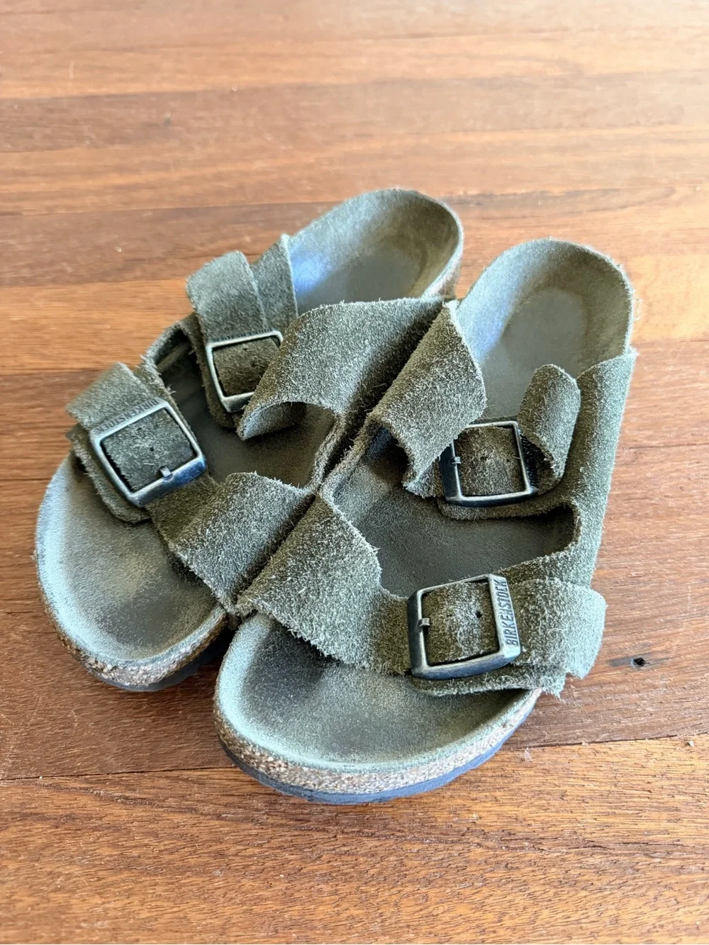 Birkenstock Arizona Soft Footbed Suede Thyme Tonal EU 35 US 4‑4.5 Medium‑Narrow